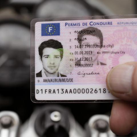 photo pour permis de conduire a palavas les flots, photos biometriques, prix photos d'identité, prix photos d'identité palavas, prix photos d'identité carnon, prix photos d'identité palavas, prix photos d'identité perols, prix photos d'identité lattes, villeneuve les maguelones