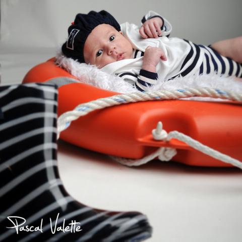 photo bébé thème pêche, Photographe enfants montpellier, photographe studio montpellier, studio photo montpellier,  seance photo bebe montpellier, photographe nourisson montpellier, photo naissance montpellier